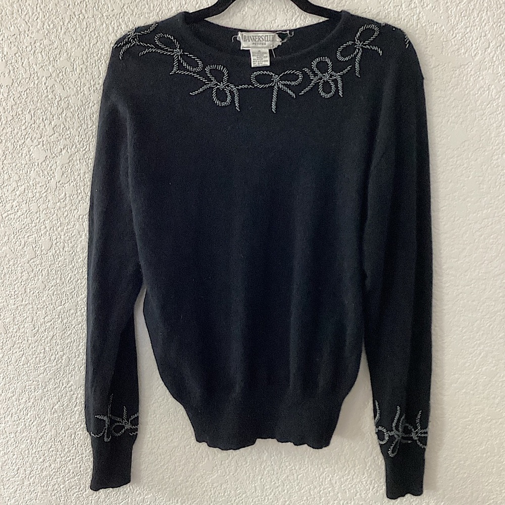 1980s VINTAGE BANKERS CLUB PETITES SIZE M BLACK EMBROIDERED‎ BEADS SWEATER WOOL